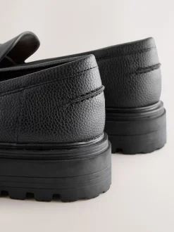 Ruimvallend En Extraruimvallend|Lage Schoenen|Next - Loafers met dikke zool Zwart