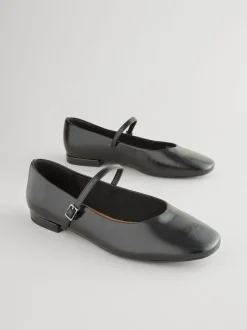Ruimvallend En Extraruimvallend|Lage Schoenen|Next - Mary Jane-schoenen met ronde neus Zwart