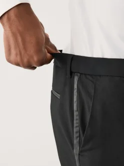 Smokings En Feestkleding*Next Zwart - Muscle Fit Motionflex Stretch Tuxedo Suit Trousers