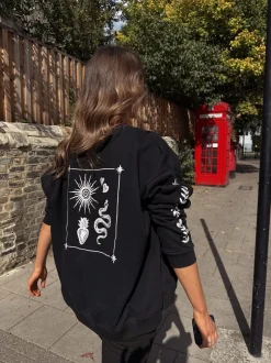 Hoody's En Sweatshirts*Never Fully Dressed Zwart - Embroidered Sweatshirt