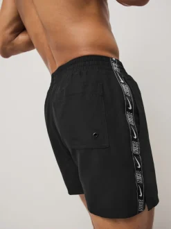 Badkleding*Nike - 5 inch e volley zwemshort met logobies Zwart