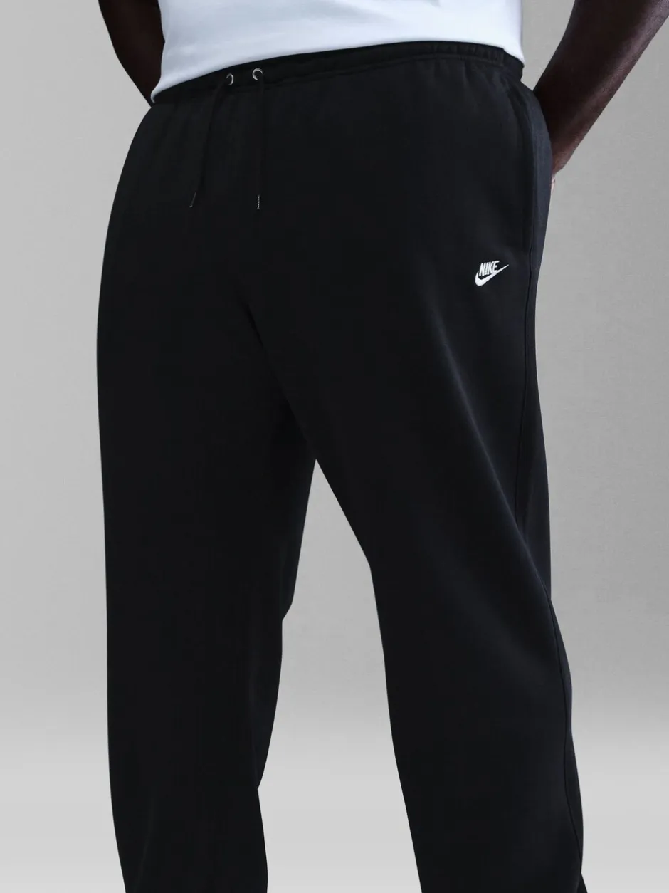 Joggingbroeken|Sportkleding*Nike - Club Fleece joggingbroek met wijde pijpen Zwart