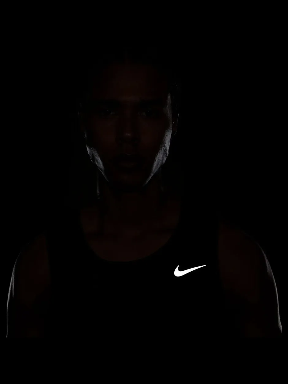Sportkleding*Nike Zwart - Dri-FIT Miler hardloopvesttop
