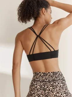 Beha's|Sportkleding|Next - N.Premium Ultimate Comfort Medium Impact Sports Bra Zwart