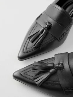 Schoenen Met Hakken|Next - Premium Leather With Motionflex Point Toe Tassel Heels Loafers Zwart