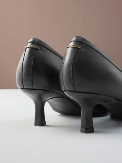 Schoenen Met Hakken|Next - Premium Leather With Motionflex Point Toe Tassel Heels Loafers Zwart