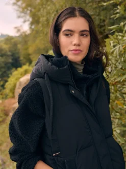 Jassen En Jacks|Next Zwart - Regenbestendige bodywarmer met capuchon en gebreide kraag