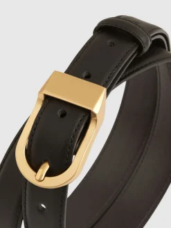 Ceintuurs*Reiss - Hazel Leren Riem met Gebogen Gesp Zwart