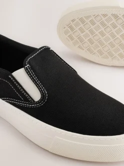 Sneakers*Next Zwart - Slip On Canvas Skater Trainers