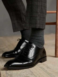 Formele Schoenen|Schoenen*Next - Standaard pasvorm - Signature Leather - Oxford schoenen met neusstuk Zwart