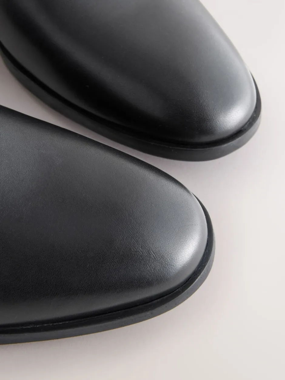 Schoenen|Formele Schoenen|Next - Standaard pasvorm - Egaal leren derbyschoenen Zwart
