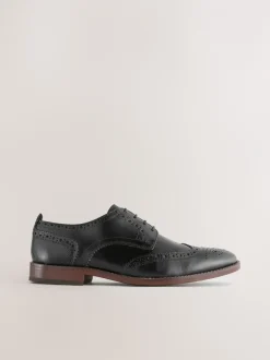 Schoenen|Formele Schoenen*Next - Standaard pasvorm - Brogues van leer met contrasterende zool Zwart