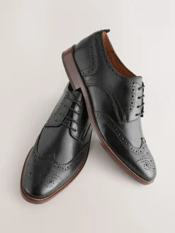 Schoenen|Formele Schoenen*Next - Standaard pasvorm - Brogues van leer met contrasterende zool Zwart