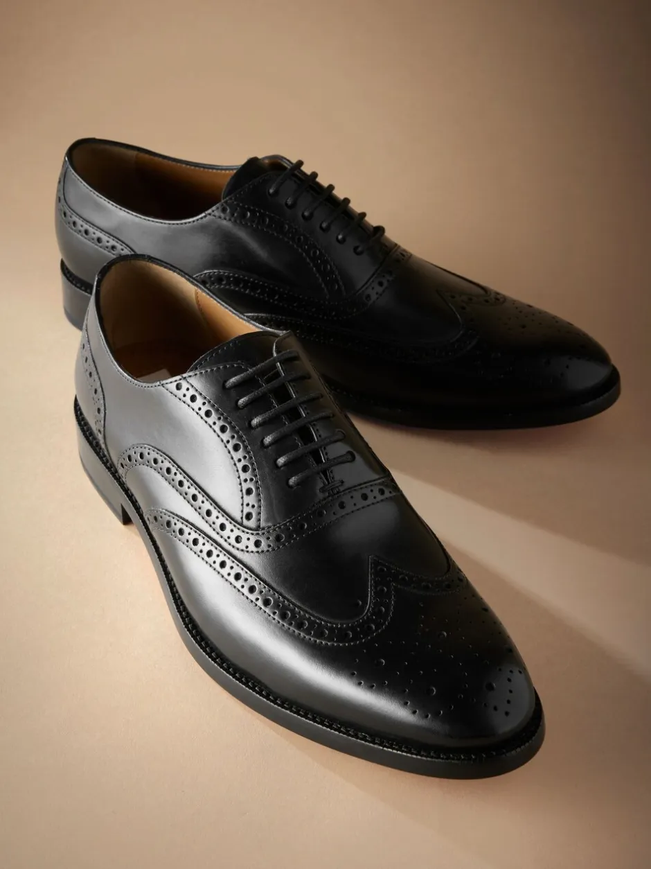 Schoenen|Formele Schoenen*Next - Standaard pasvorm - Signature Italiaans leren brogues met gevleugelde neus Zwart