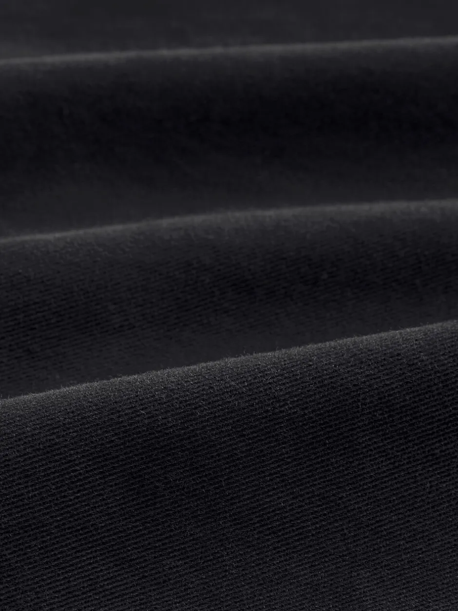 Broeken En Chino's|Next Zwart - Standaard toelopende pasvorm - Stretchy chino