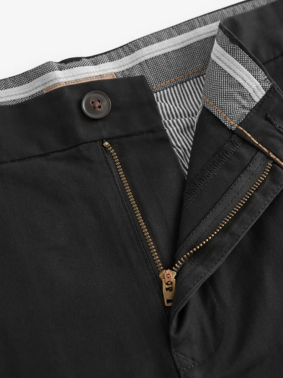 Shorts*Next Zwart - Straight fit - Chinoshort met stretch