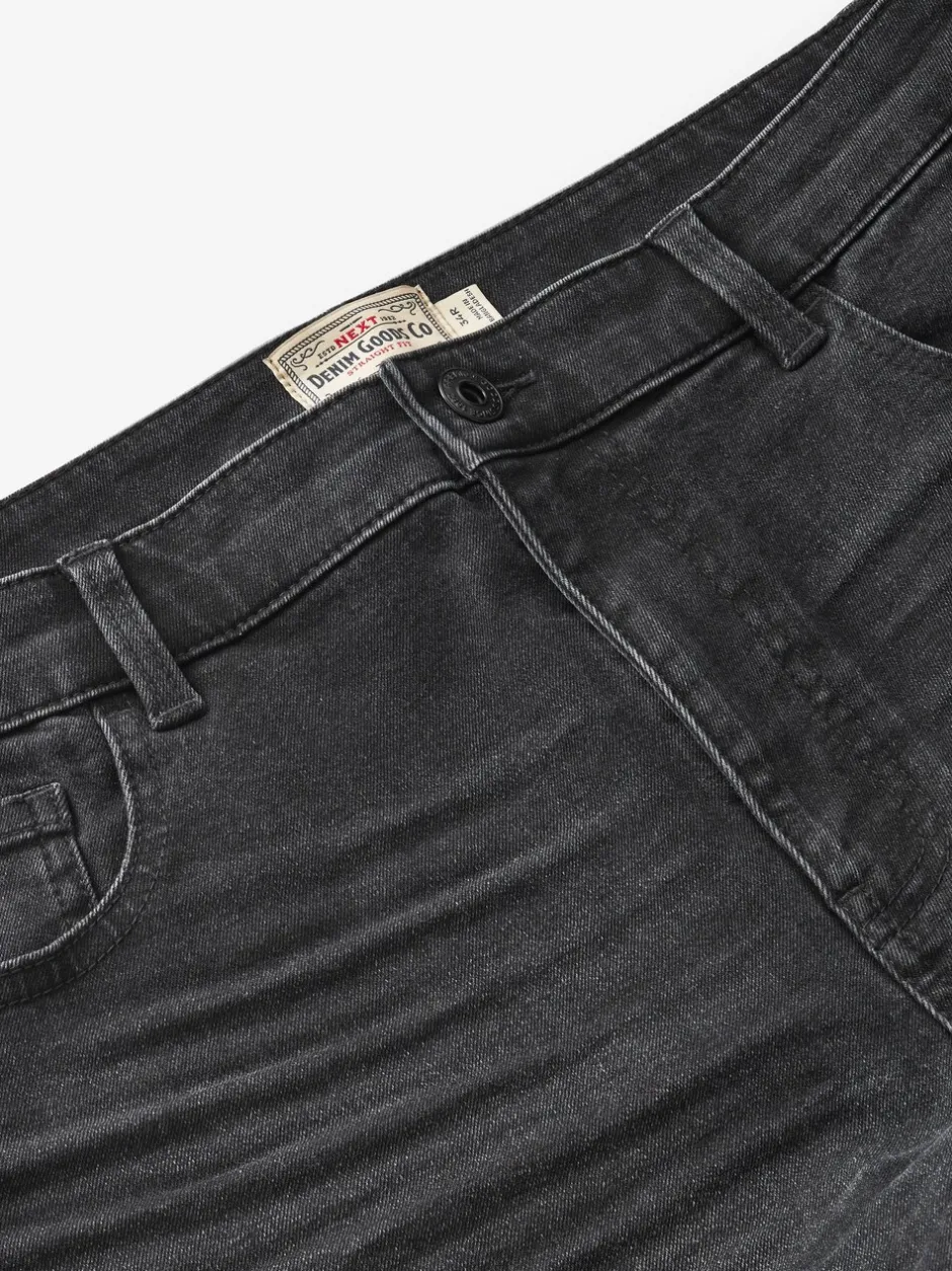 Jeans*Next - Straight-fit Essential stretchy jeans met rechte pasvorm Zwart