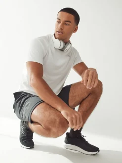Shorts|Under Armour - Tech shorts met grafische print Zwart