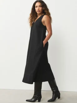 Jurken*Next - V-Neck Sleeveless Maxi Dress Zwart