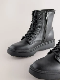 Boots*Next - Warmgevoerde enkellaarzen met veters Zwart