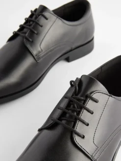 Schoenen|Formele Schoenen*Next - Wijde pasvorm - Egaal leren derbyschoenen Zwart