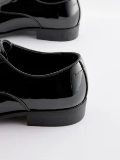 Schoenen|Formele Schoenen*Next Zwart - Wijde pasvorm - Lakleren Oxford-schoenen met neusstuk