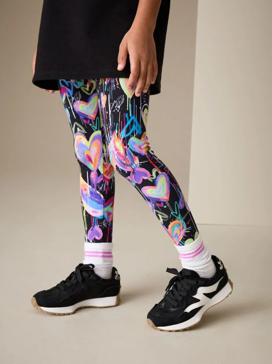 Broeken En Leggings|Next Zwart graffiti hartjes - Legging (3-16 jr)