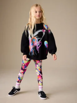 Sets En Outfits|Sweaters En Hoody´S|Next - Sweatshirt and Leggings Set (3-16yrs) Zwart graffiti hartjes