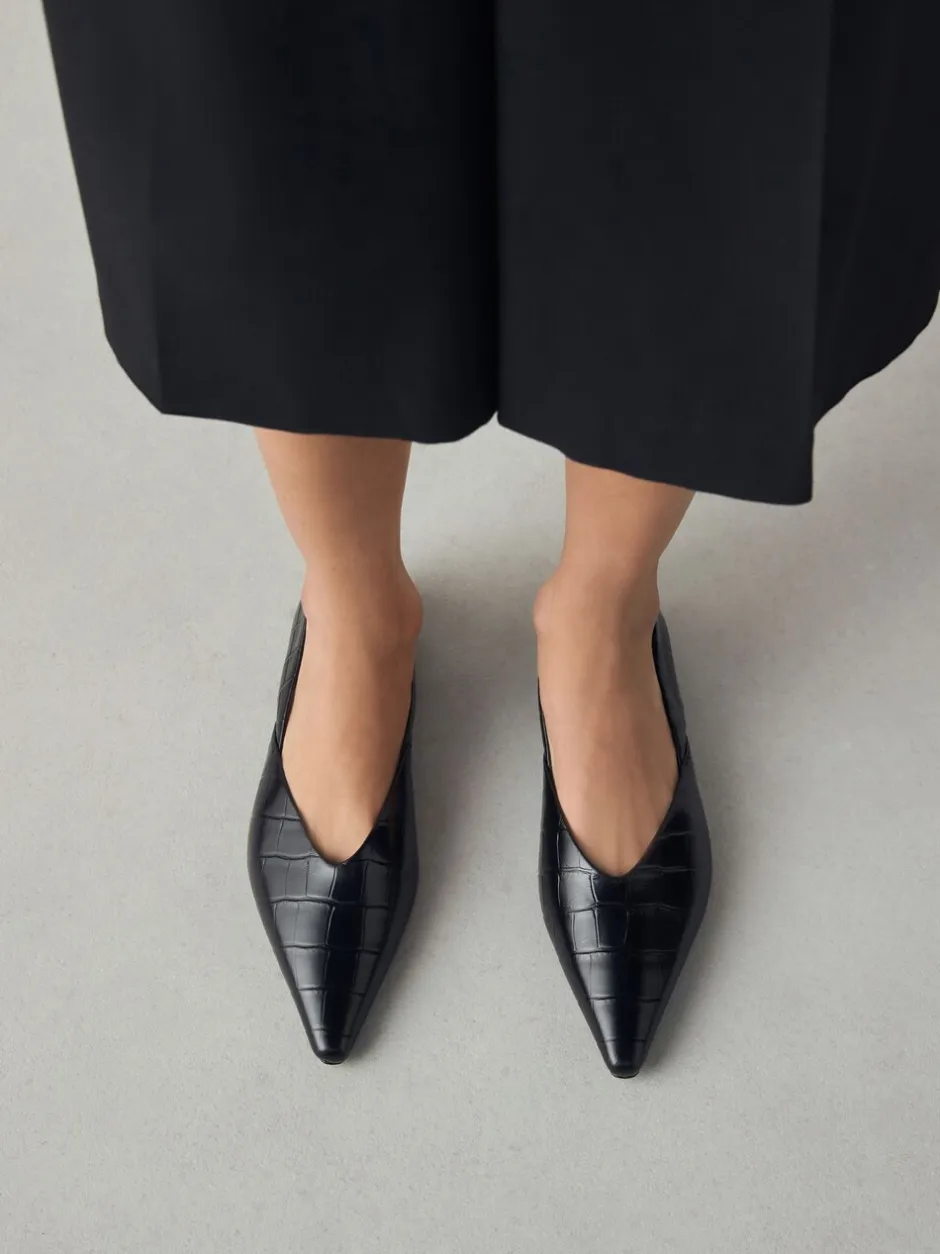 Lage Schoenen*Next - Premium Leather Pointed Toe Ballerinas Zwart krokodil-effect