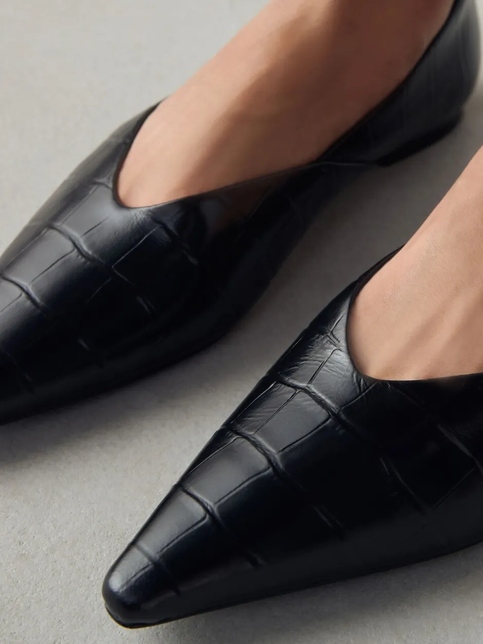 Lage Schoenen*Next - Premium Leather Pointed Toe Ballerinas Zwart krokodil-effect