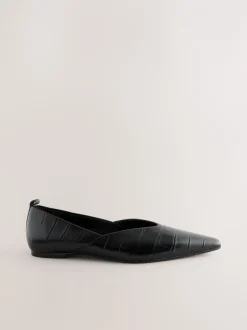 Lage Schoenen*Next - Premium Leather Pointed Toe Ballerinas Zwart krokodil-effect