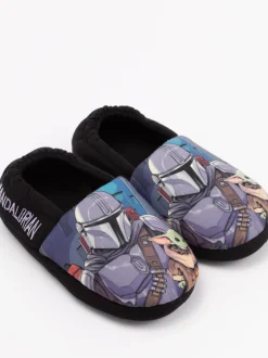 Pantoffels*Vanilla Underground Zwart Mandalorian - winterpantoffels