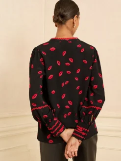 Blouses En Overhemden|Love & Roses Zwart met lippenprint - blouse met lange mouwen en inkeping