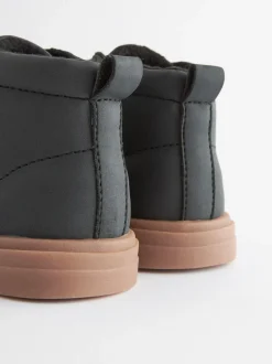 Boots*Next - Laarsjes met klittenbandsluiting en warme voering Zwart met rubberen zool