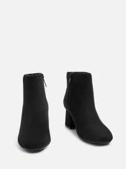 Ruimvallend En Extraruimvallend|Linzi - Alba Wide Fit Block Heeled Ankle Boots Zwart suède