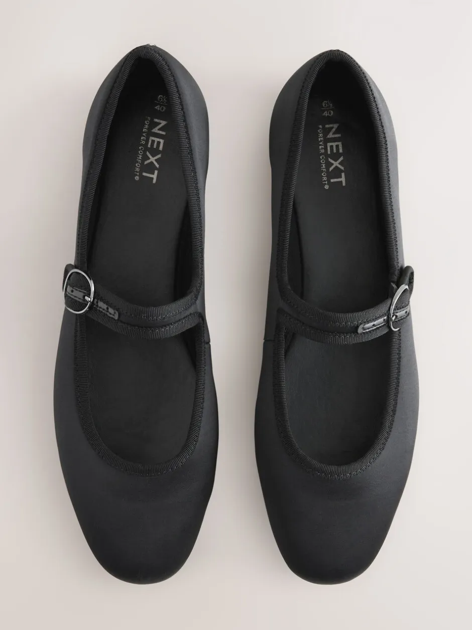 Lage Schoenen*Next - Forever Comfort Round Toe Buckle Detail Mary Jane Shoes Zwarte satijn