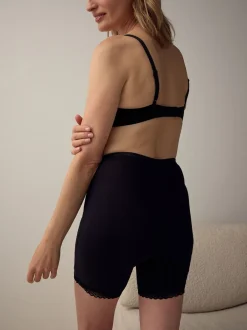 Shapewear|Next Zwart/wit - Menopause Friendly Cooling Thigh Smoothing Shorts 2 Pack