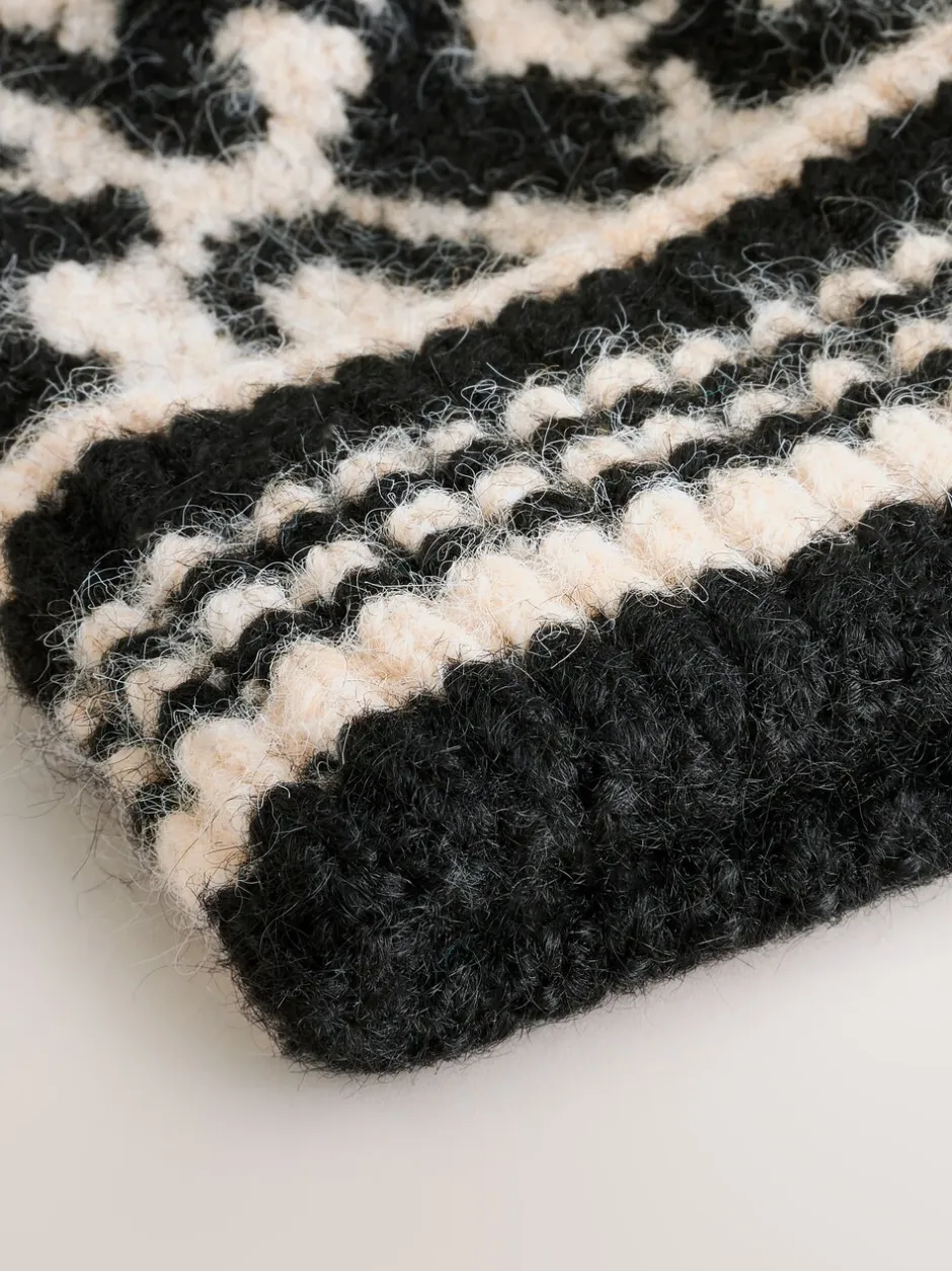 Mutsen, Handschoenen En Sjaals*Next - Gebreide muts met pompon Zwart/wit met dierenprint